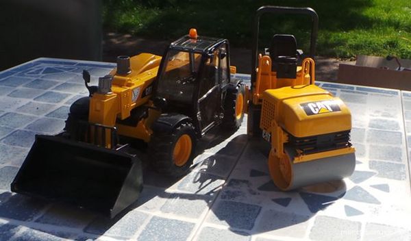 chargeur + rouleau compressseur 18 Houppeville (76)