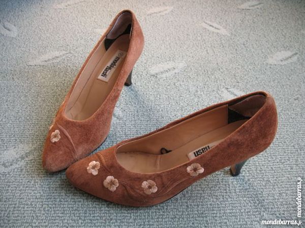 Chaussure en daim marron - P39 9 Antony (92)