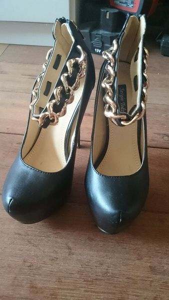 chaussure talon haut 25 Ham-sous-Varsberg (57)