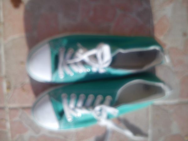 Chaussure tennis mixte verte pointure 38 5 Ancenis (44)