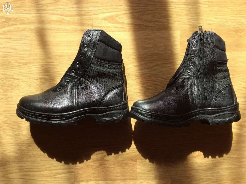 CHAUSSURE type Rangers 45 Limoges (87)