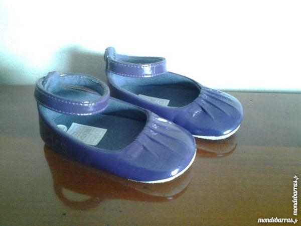 Chaussures b�b� fille  IKKS 5 Saint-Clair-du-Rh�ne (38)
