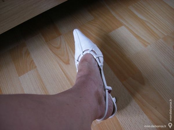 chaussures blanches 8 Laventie (62)