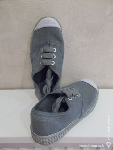 CHAUSSURES DE SPORT TOILE MIXTE NEUVE POINTURE 31 5 Sarreguemines (57)