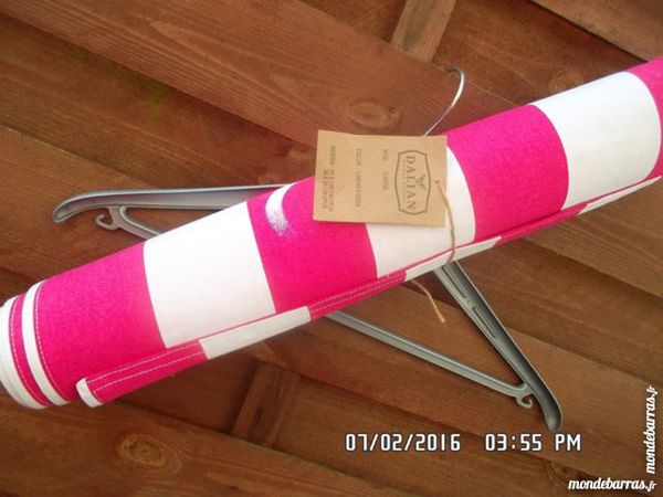 chemin de table rose-blanc 3 Chambly (60)