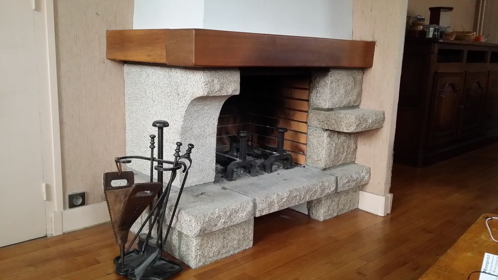 Chemin�e en belle pierre de granit breton 90 Sartrouville (78)