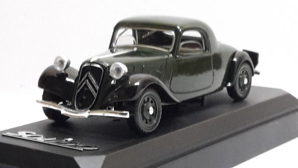 Citro�n 11 coup� - SOLIDO 24 Follainville-Dennemont (78)