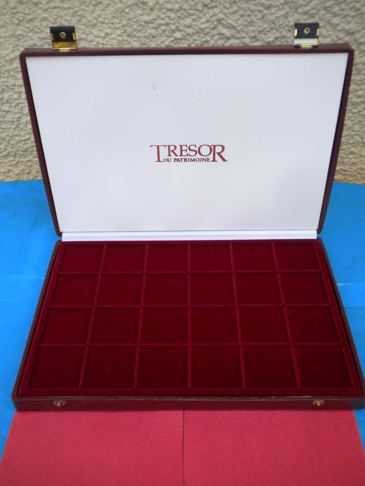 COFFRET pour 24 PIECES de MONNAIES 20 Dammarie-les-Lys (77)