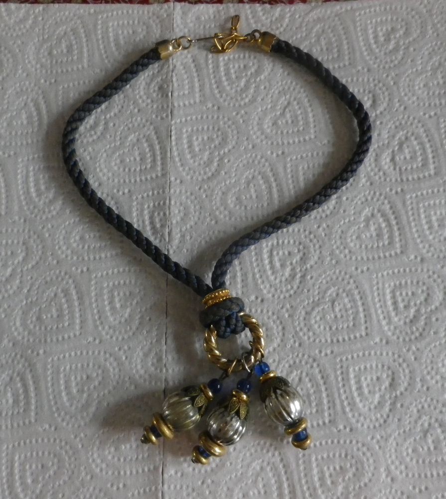 COLLIER BLEU 3 PENDENTIFS 5 Attainville (95)