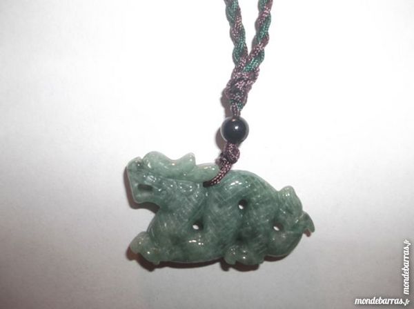 Collier Dragon Chinois sculpt� (#2) en Jade 69 Tarbes (65)