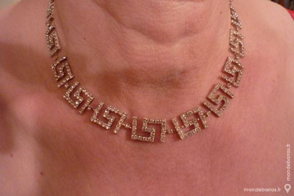 COLLIER TOUR DE COU             N�2 20 Roanne (42)