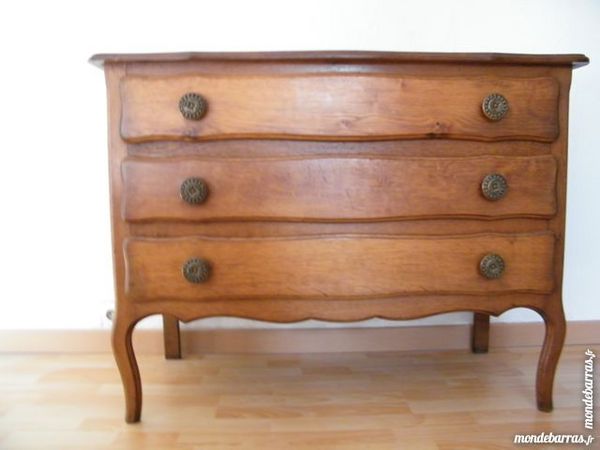 Commode 110 Esqu�h�ries (02)