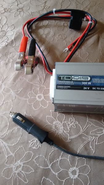 convertisseur 24 / 220 v 10 Martaiz� (86)