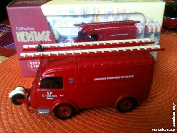 Corgi heritage renault 1000 kg POMPIERS DE BLASE 20 Courcouronnes (91)