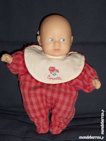 COROLLE poup�e Mini calin carreaux rouges 11 Rueil-Malmaison (92)