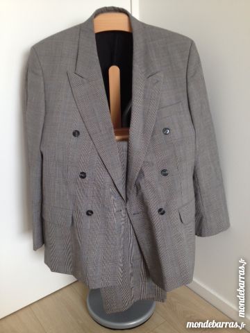 Costume homme 44 gris 25 Nanterre (92)