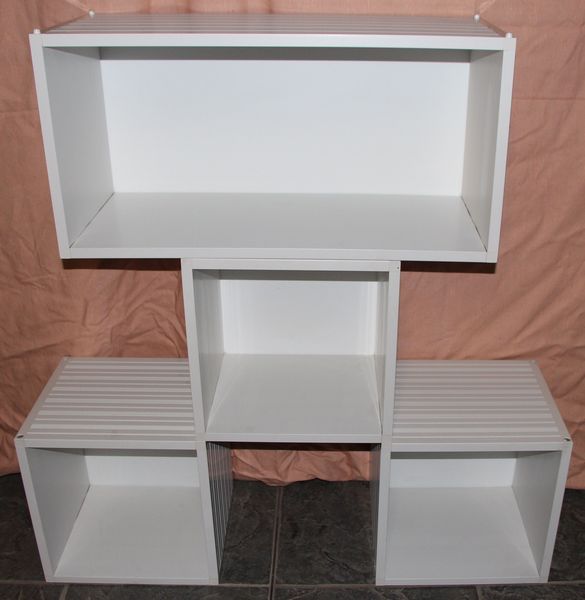 10 CUBES DE RANGEMENT EN PLASTIQUE MODULABLES 80 Le Petit Clamart (92)