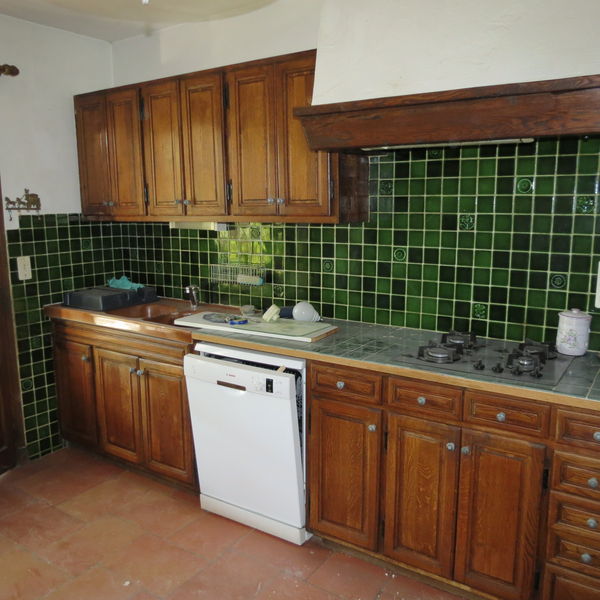 Cuisine plein ch�ne 150 Ch�teauneuf-Grasse (06)