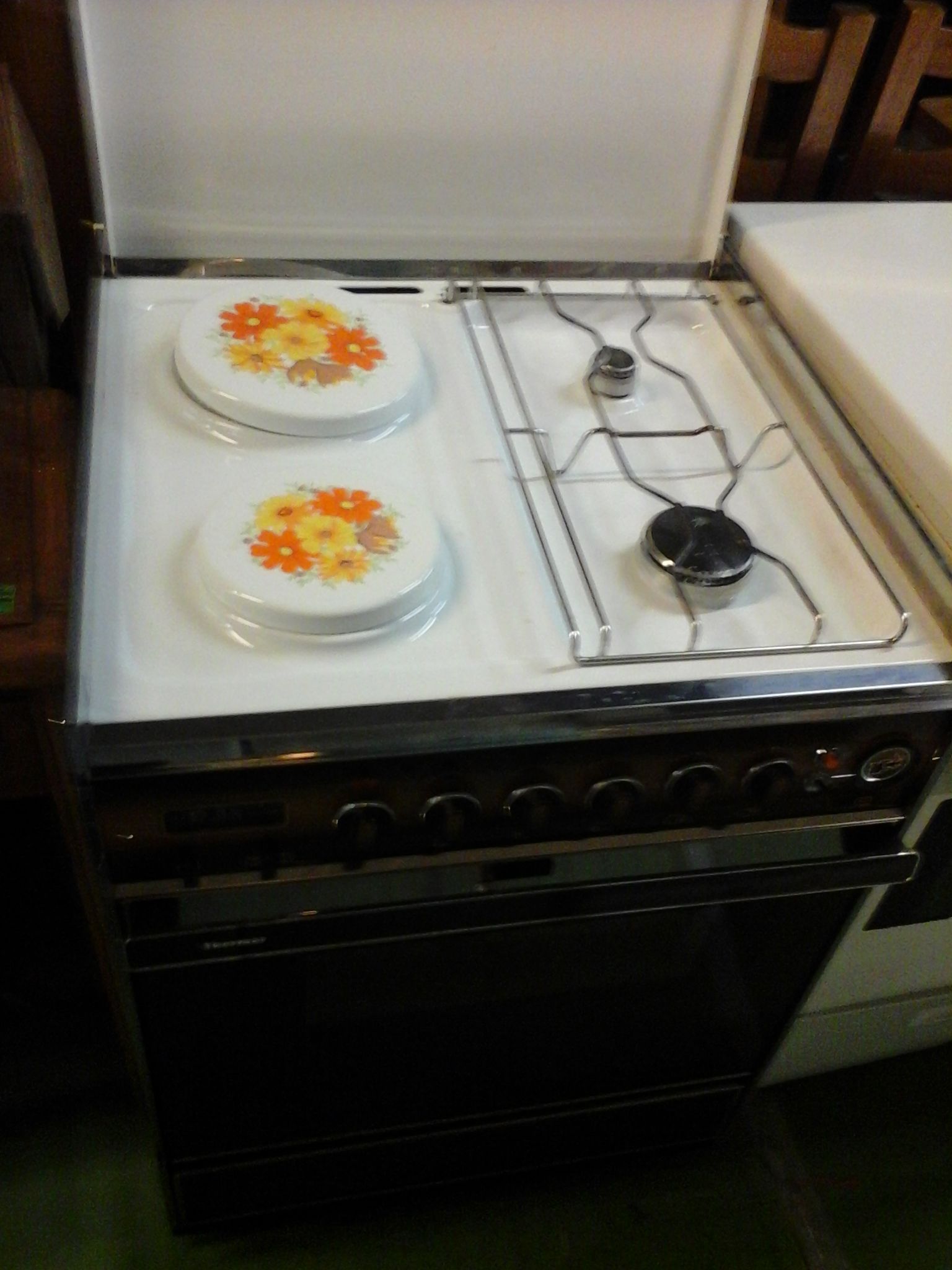 cuisin�re �lectrique et gaz 60 Tergnier (02)