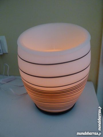 DIFFUSEUR D HUILE ESSENTIELLES 25 Calvisson (30)