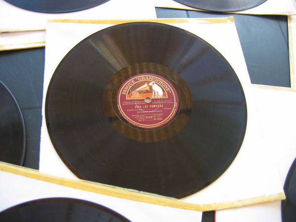 16 Disques 78 tours 60 Le Vernois (39)