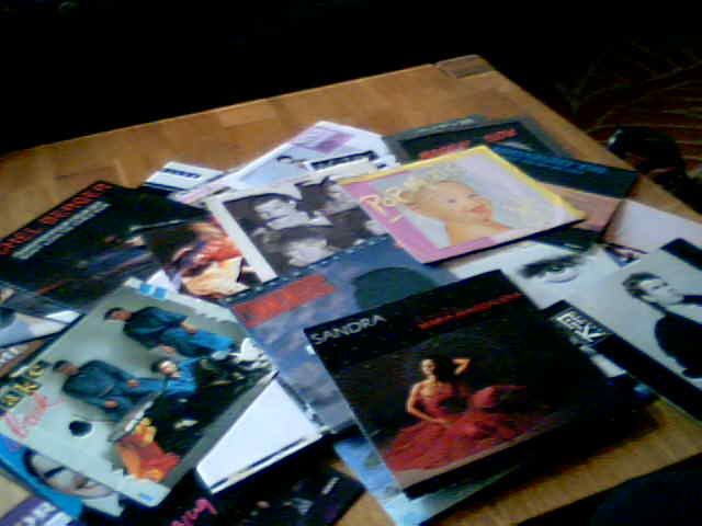 Disques vinyls 45 tours 180 M�con (71)