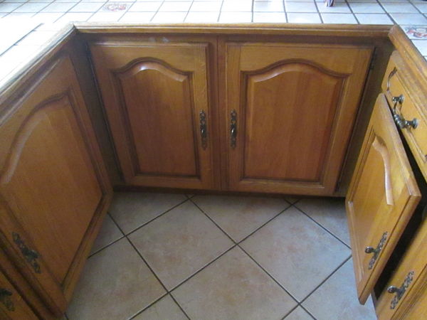 elements cuisine en ch�ne+�lectro-m�nager 600 Allevard (38)