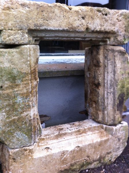 encadrement en pierre 450 Rainville (88)