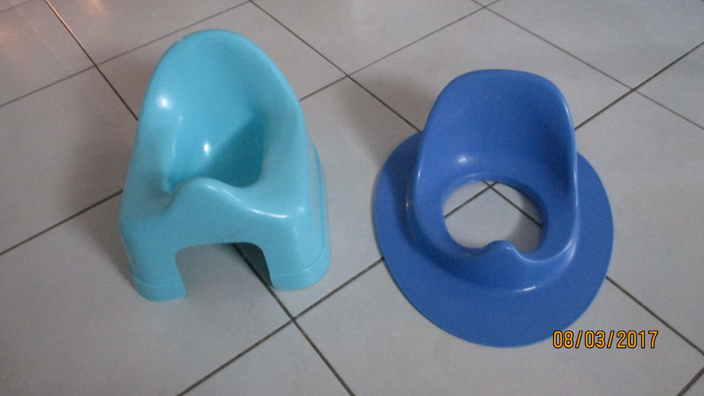 pot enfants + rehausseur 5 Brissac-Quinc� (49)