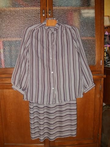 Ensemble jupe pliss�e et chemisier taille 38 12 Montauban (82)