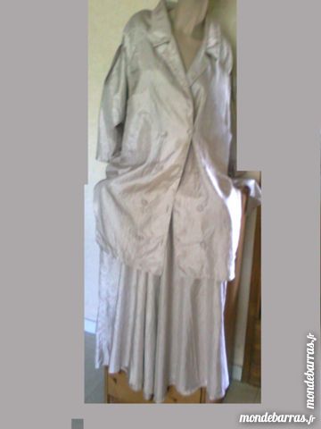 ensemble satin� beige, jupe, veste - zoe 5 Martigues (13)