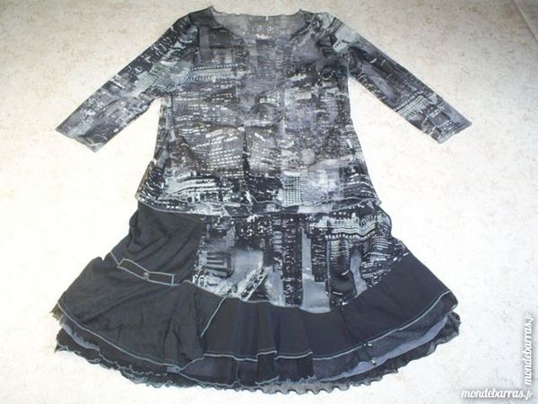 Ensemble L33 Taille 46/48 20 Geneuille (25)