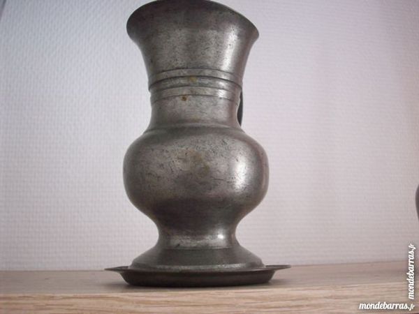 ETAINS 15 Paris 9 (75)