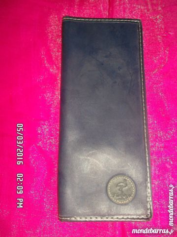 �tui bleu marine FLAMINGO* 3 Chambly (60)