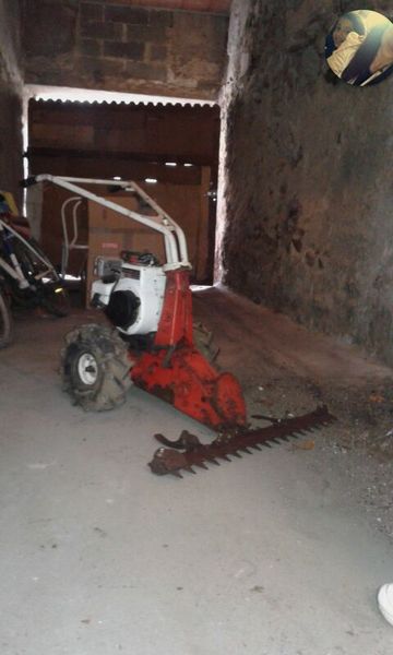 Faucheuse jardin 100 Sainte-C�cile-les-Vignes (84)