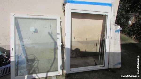 fen�tre en PVC DISPONIBLE 2 FEN�TRES. 180 Bessi�res (31)