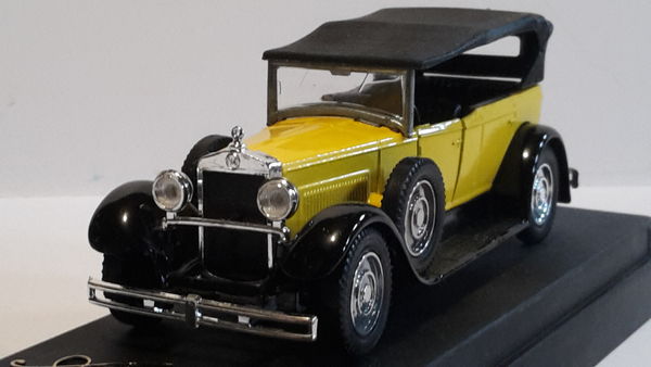 Fiat 521 d�couvrable 1928 18 Follainville-Dennemont (78)