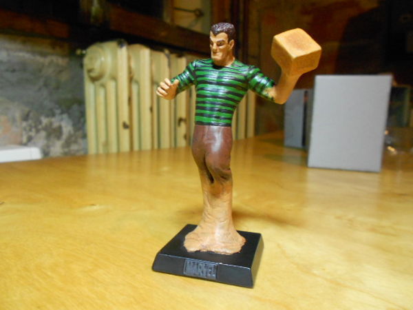 FIGURINE EAGLEMOSS N�27 L'HOMME SABLE 24 Montauban (82)