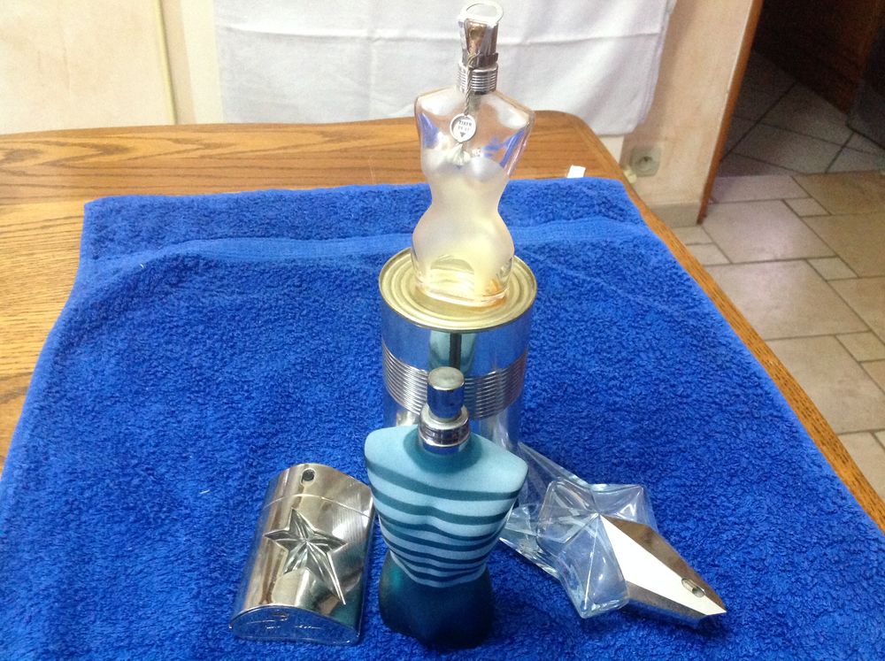 Flacons de parfum 5 Sury-le-Comtal (42)