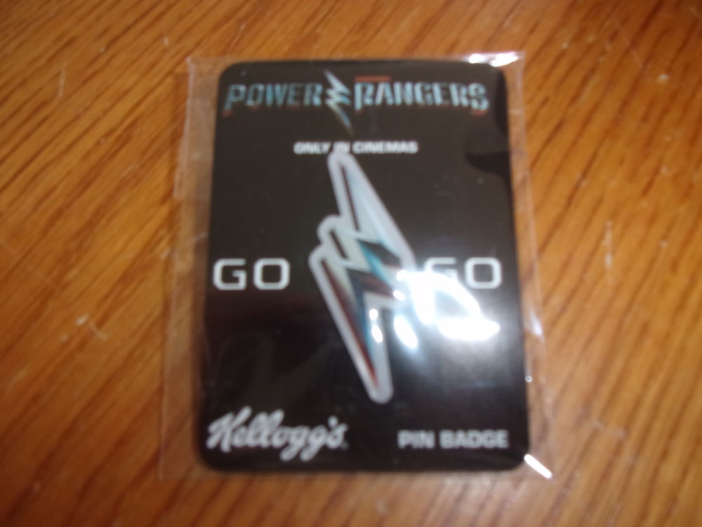 Pin's en forme d'�clair Power Rangers (Neuf) 10 Ardoix (07)