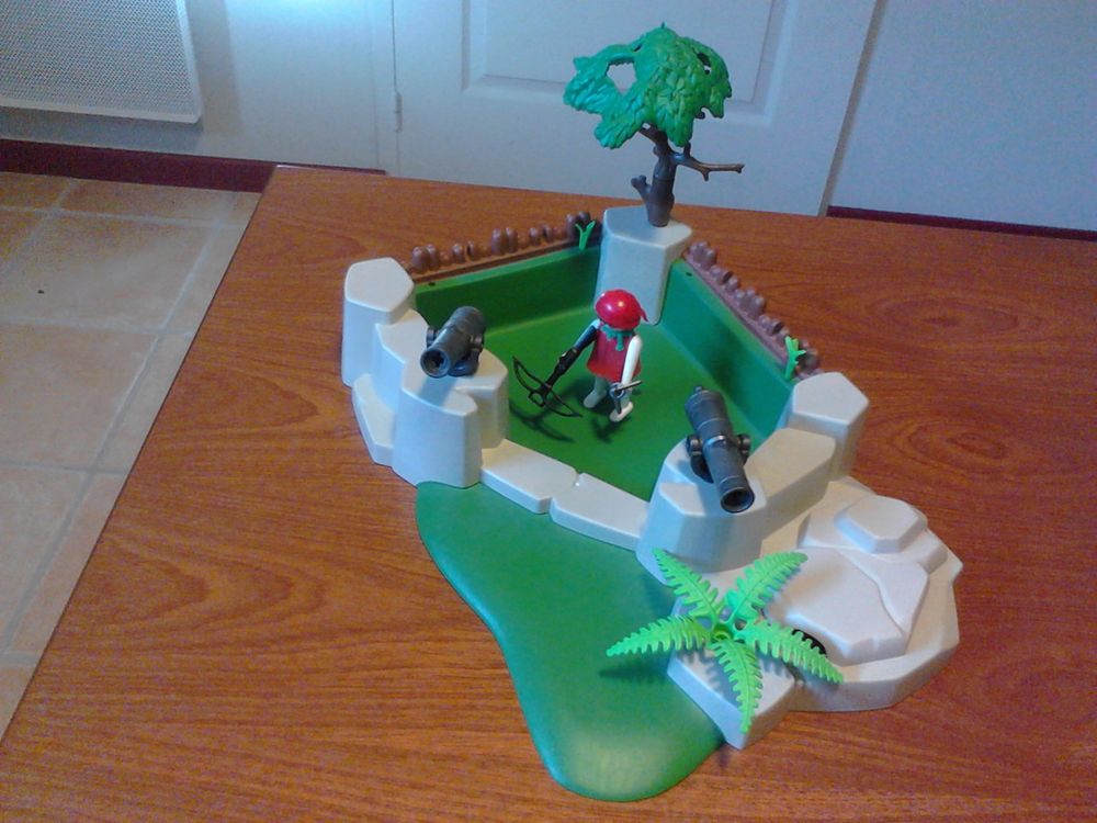 FORTIN PLAYMOBIL 12 Thenneli�res (10)