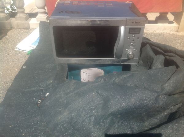 Four micro ond�s grill inox
Cafeti�re a caf� s�mi pro 90 Le Cannet (06)
