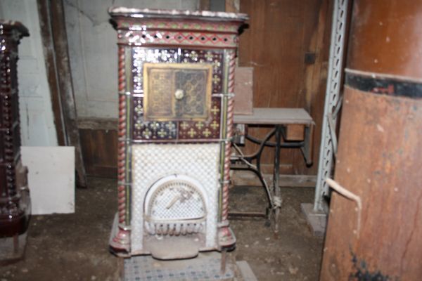 Fourneau en fa�ence 490 Rainville (88)