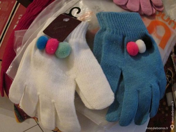 GANTS 100% ACRYLIQUE BLANC ou BLEU  T. UNIQUE 5 Saint-Genis-Laval (69)