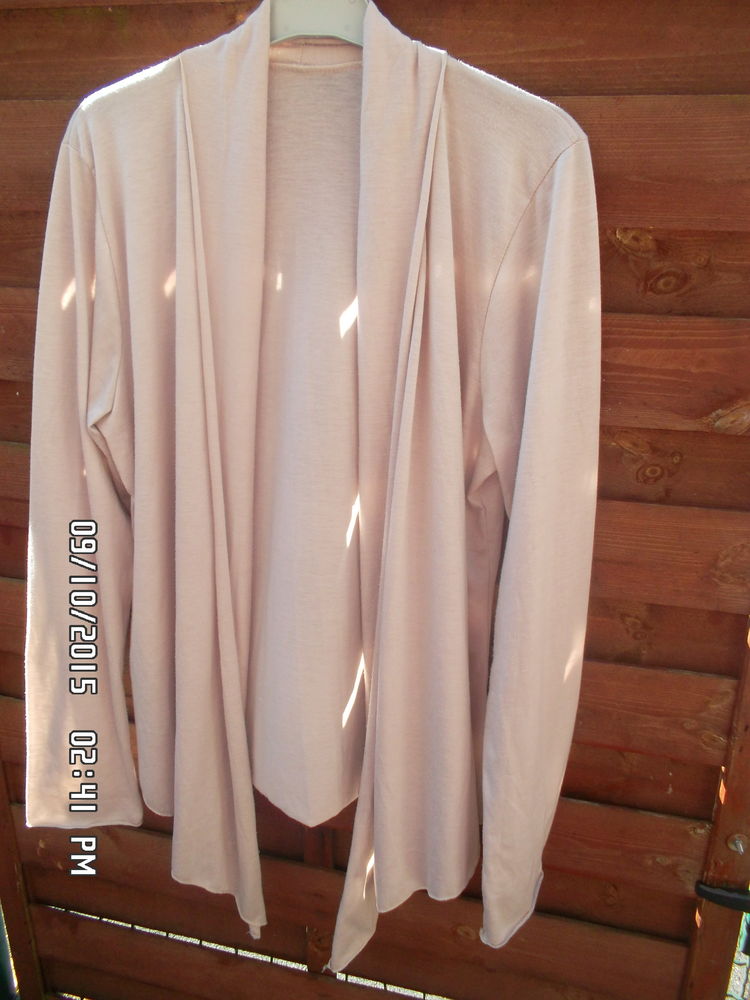 GILET BEIGE*JUSTE 2E*KIKI60230 2 Chambly (60)