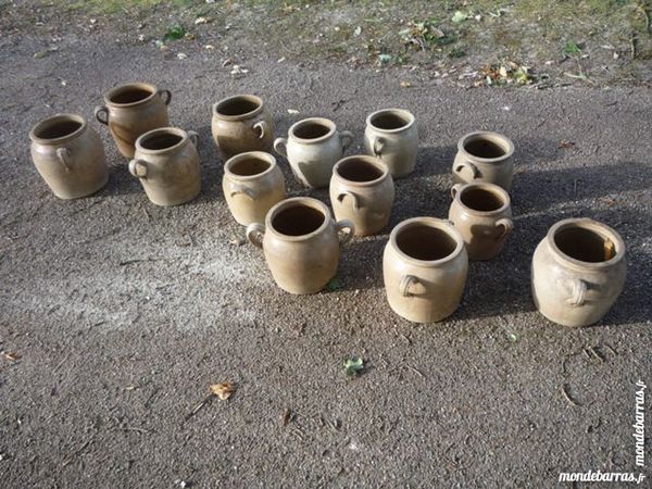 Graissier en gr�s/pot/vase 3 Castres (81)