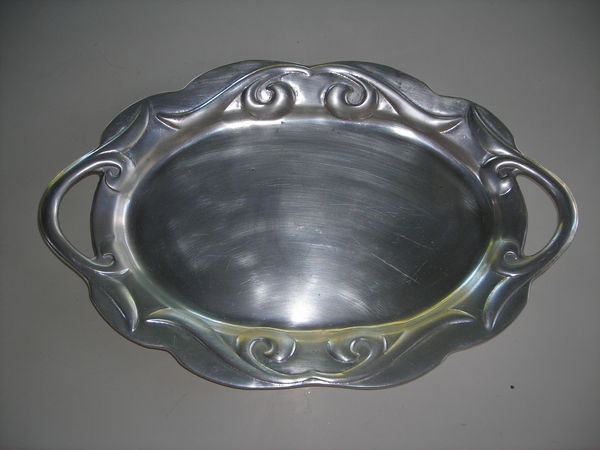 GRAND PLATEAU DE SERVICE AVEC ANSES ET JOLIS MOTIFS 240 Bourrouillan (32)