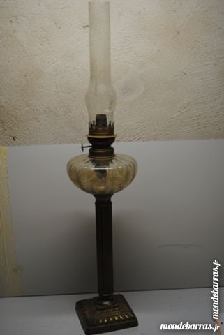 grande lampe � petrole laiton 35 Blaye-les-Mines (81)