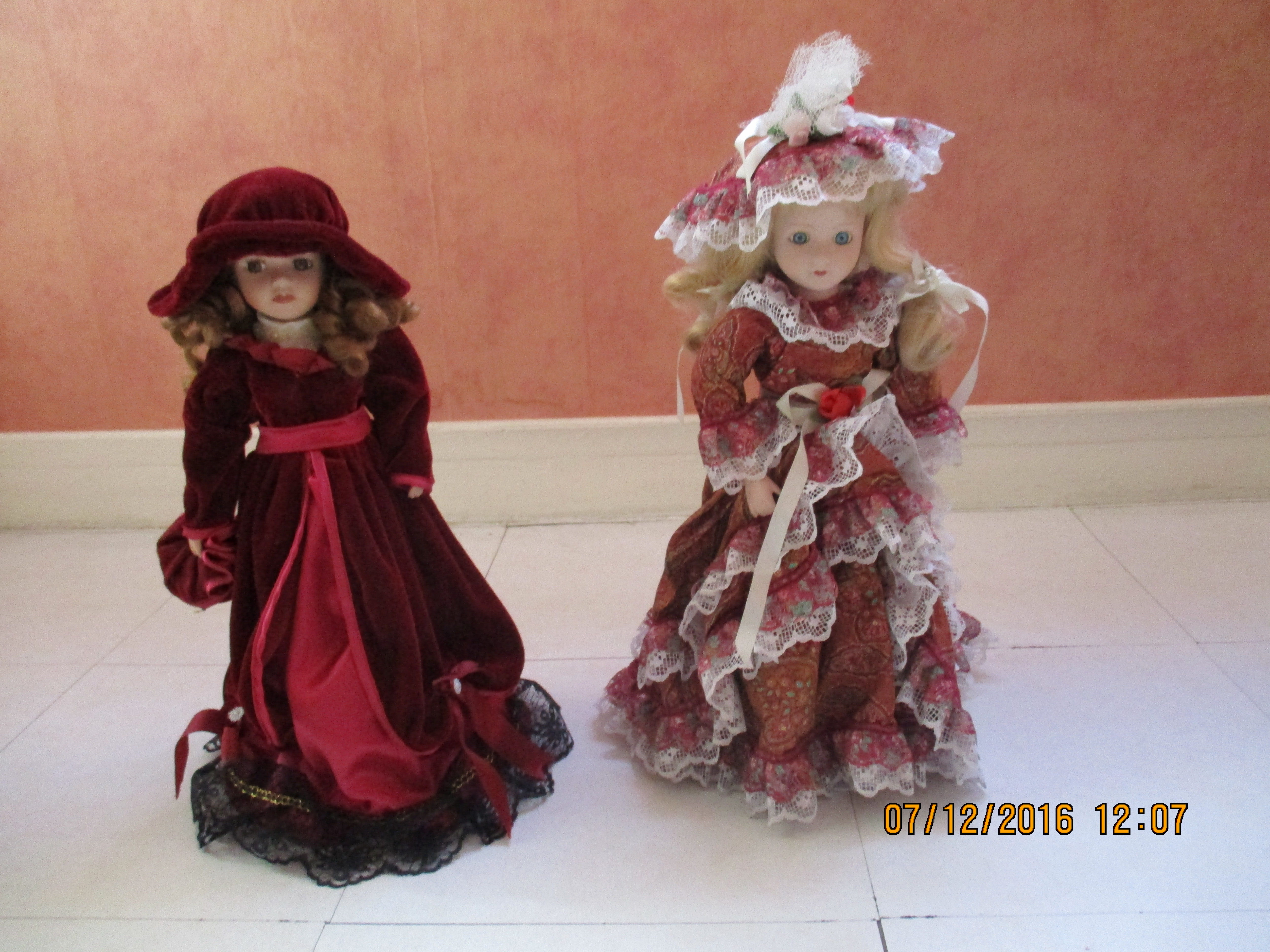 Grandes poup�es 30 Crosne (91)