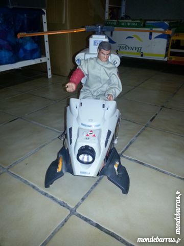 H�licopt�re action man 5 Castelnau-de-L�vis (81)